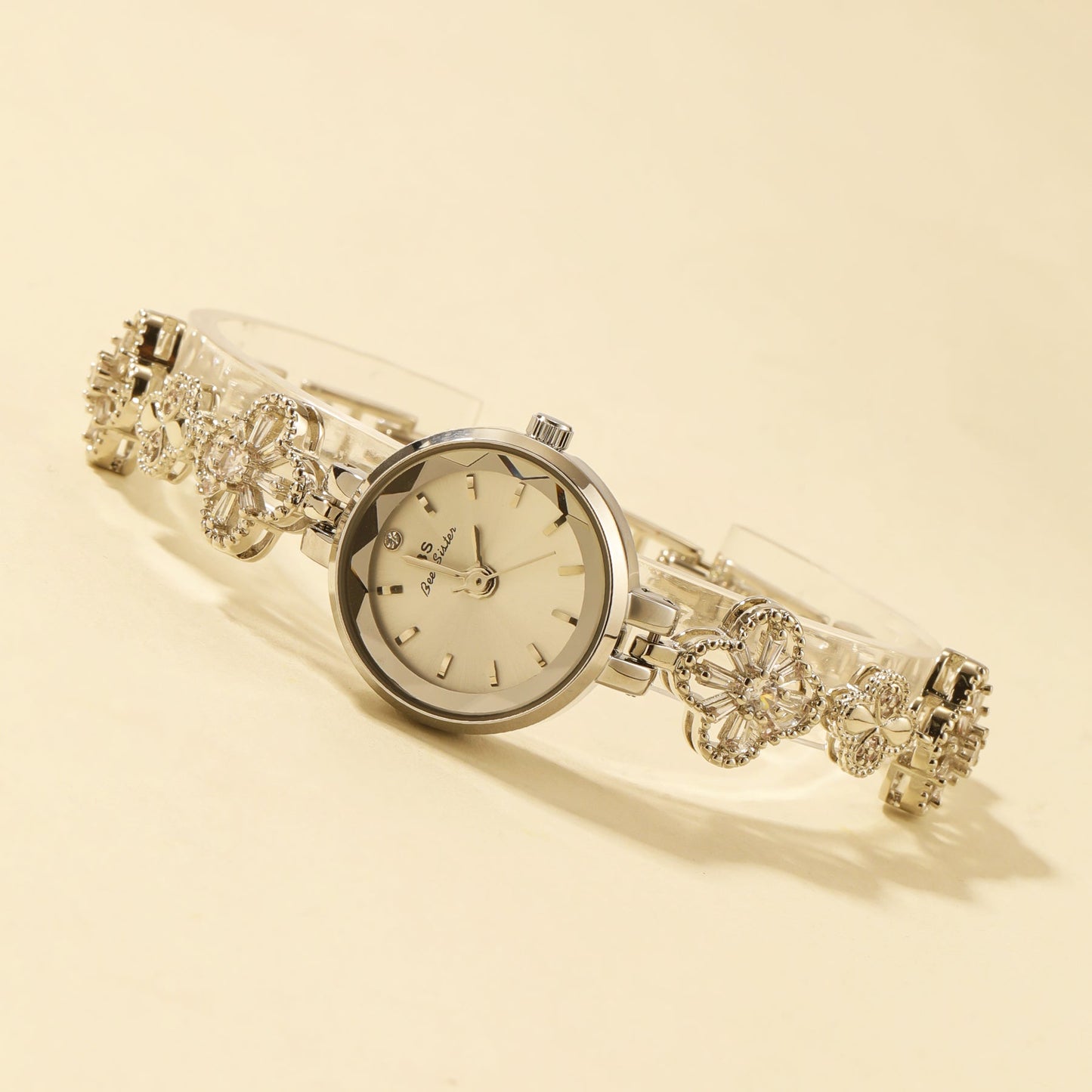 The Clover Vintage Watch