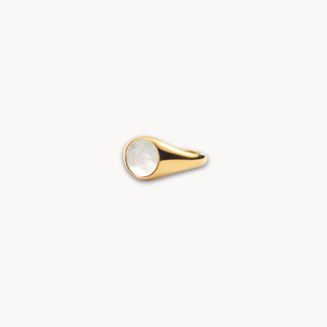 Madre Perla Gold Ring